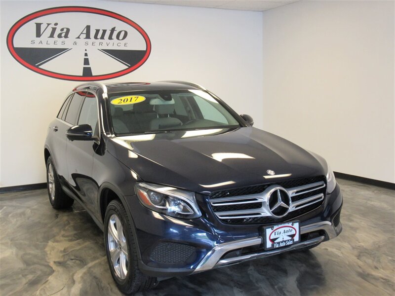 2017 Mercedes-Benz GLC GLC 300 4MATIC   - Photo 1 - Spencerport, NY 14559