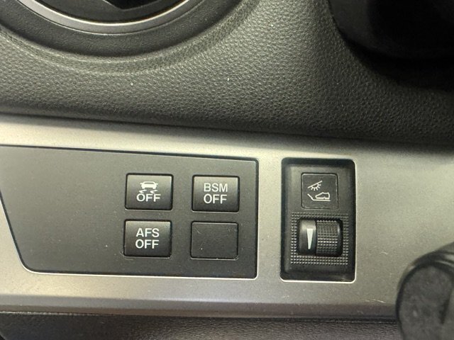 2012 Mazda Mazda3 i Grand Touring - Photo 20 - Spencerport, NY 14559