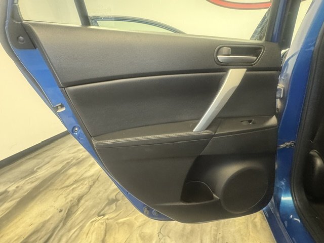2012 Mazda Mazda3 i Grand Touring - Photo 33 - Spencerport, NY 14559