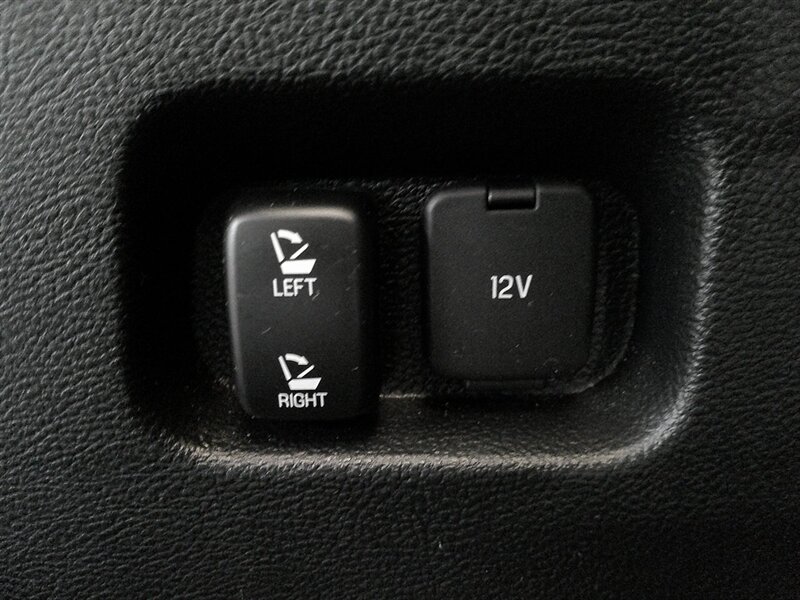 2018 Ford Edge SEL - Photo 33 - Spencerport, NY 14559