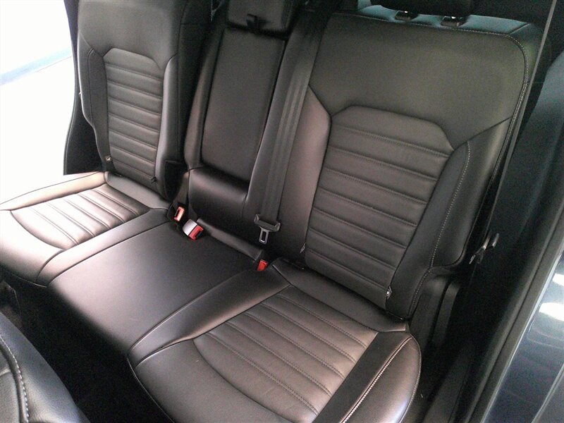 2018 Ford Edge SEL - Photo 31 - Spencerport, NY 14559