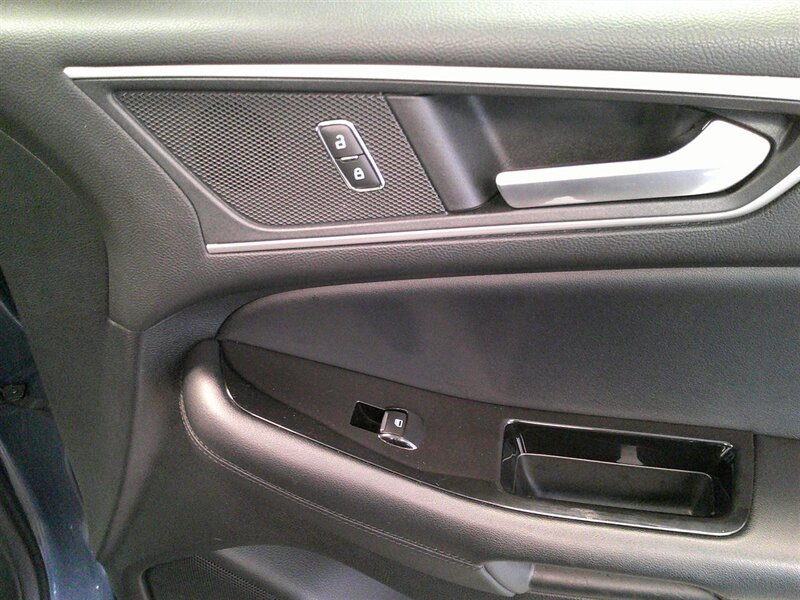 2018 Ford Edge SEL - Photo 41 - Spencerport, NY 14559