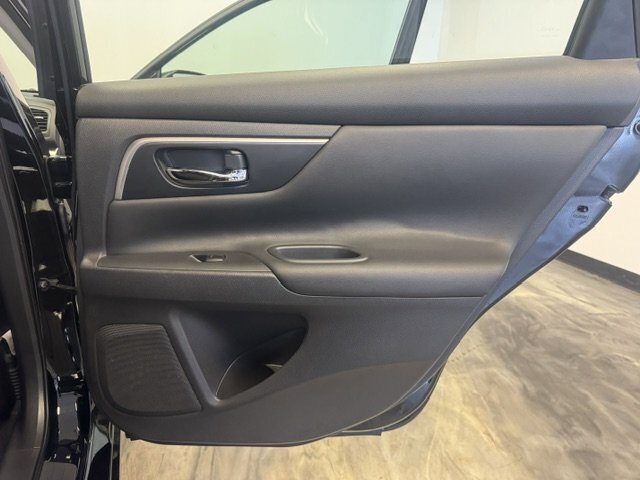 2015 Nissan Altima 2.5 S - Photo 29 - Spencerport, NY 14559