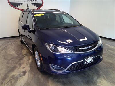 2018 Chrysler Pacifica Touring L Van