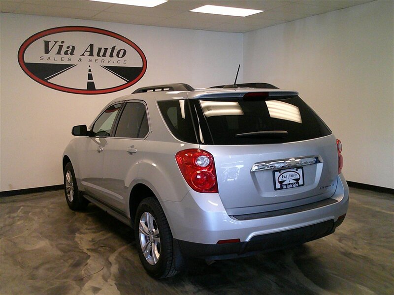 2017 Chevrolet Equinox LT - Photo 11 - Spencerport, NY 14559