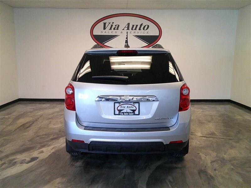 2017 Chevrolet Equinox LT - Photo 10 - Spencerport, NY 14559