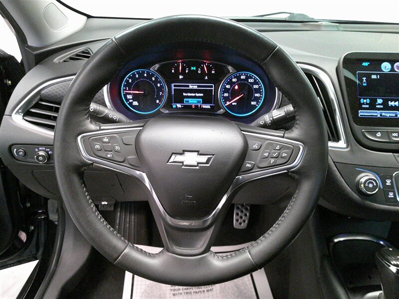 2016 Chevrolet Malibu LT - Photo 13 - Spencerport, NY 14559