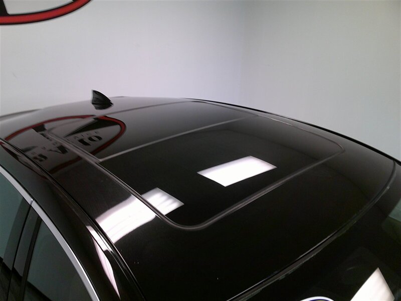 2016 Chevrolet Malibu LT - Photo 2 - Spencerport, NY 14559