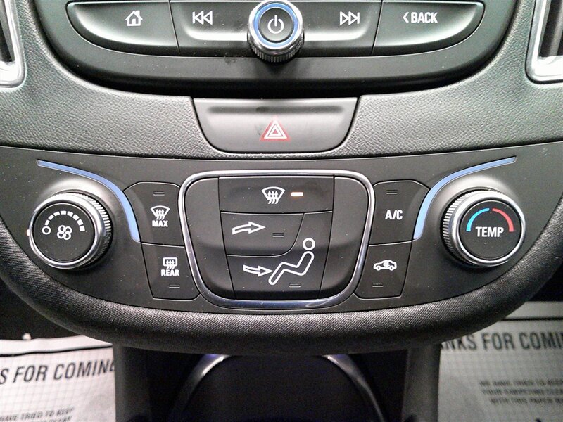 2016 Chevrolet Malibu LT - Photo 23 - Spencerport, NY 14559