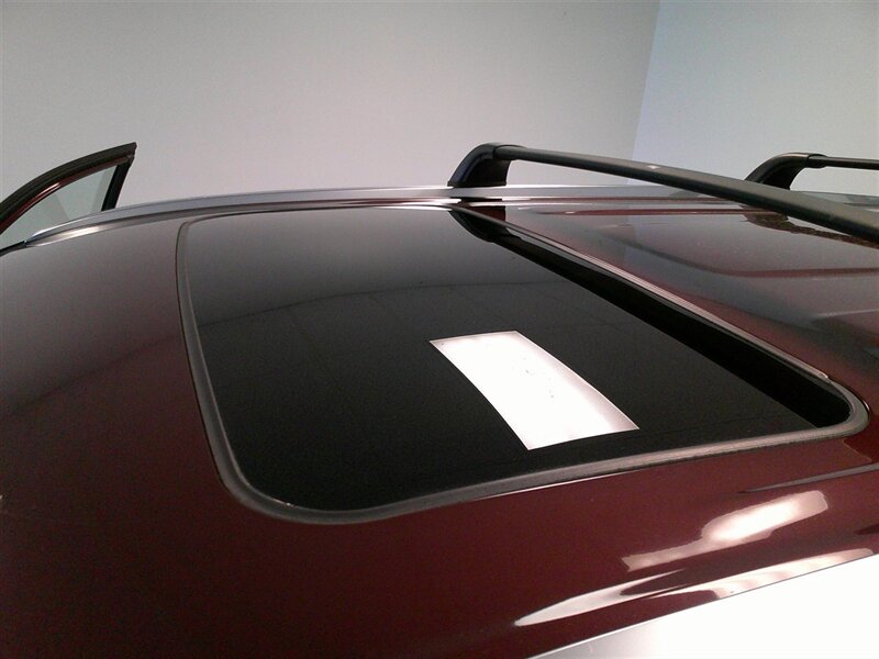 2017 Toyota Highlander XLE - Photo 4 - Spencerport, NY 14559