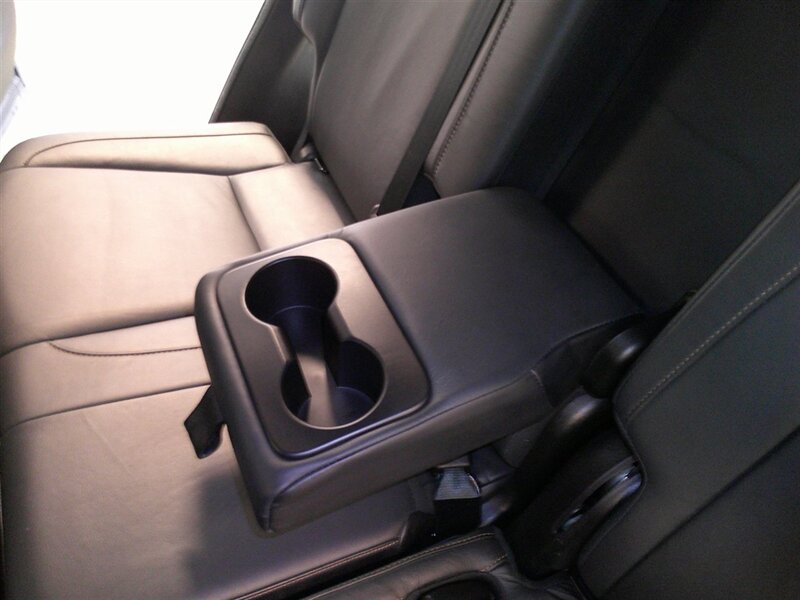 2017 Toyota Highlander XLE - Photo 28 - Spencerport, NY 14559