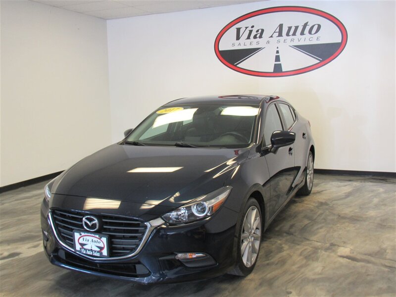 2017 Mazda Mazda3 Touring - Photo 1 - Spencerport, NY 14559