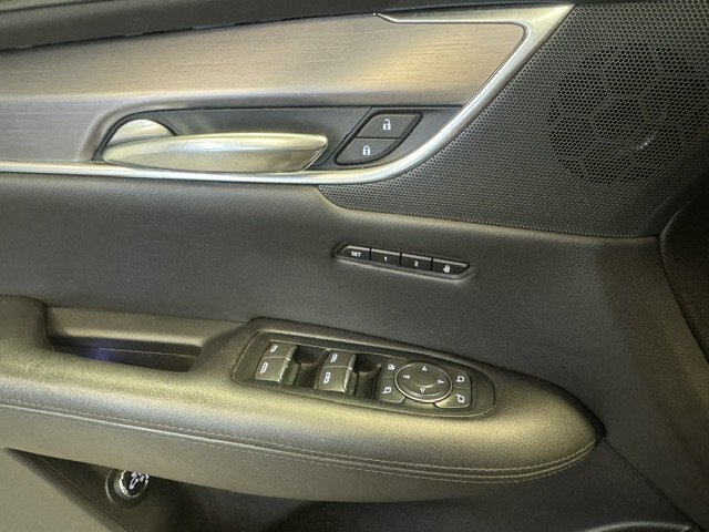 2019 Cadillac XT5 Luxury - Photo 33 - Spencerport, NY 14559