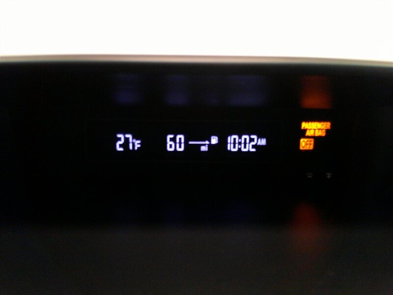 2013 Subaru Impreza 2.0i Premium - Photo 17 - Spencerport, NY 14559