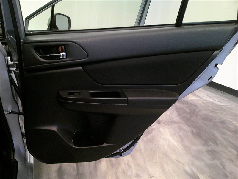 2013 Subaru Impreza 2.0i Premium - Photo 34 - Spencerport, NY 14559