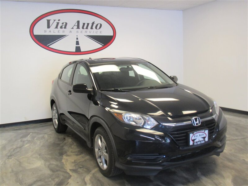 2016 Honda HR-V LX - Photo 1 - Spencerport, NY 14559