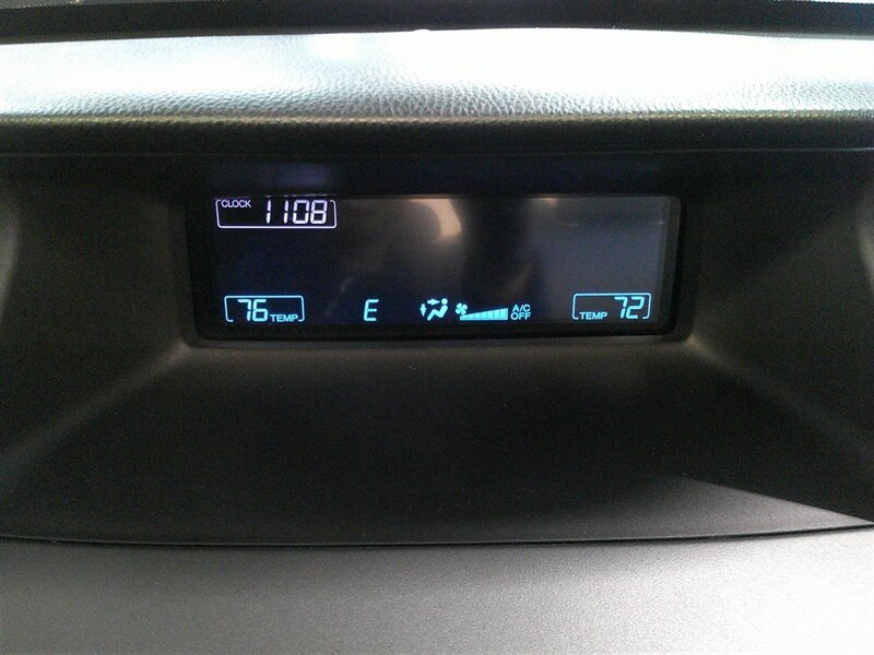 2012 Honda Accord EX-L V6 - Photo 20 - Spencerport, NY 14559