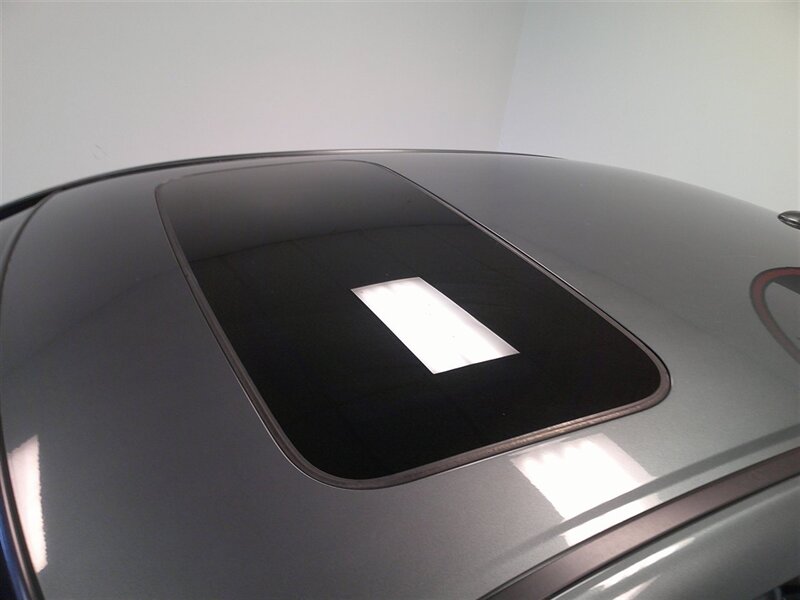 2012 Honda Accord EX-L V6 - Photo 2 - Spencerport, NY 14559