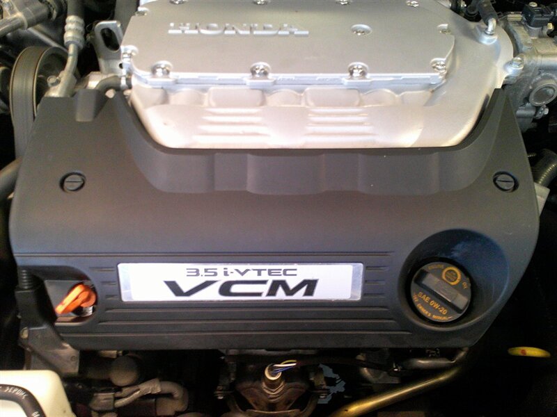 2012 Honda Accord EX-L V6 - Photo 13 - Spencerport, NY 14559