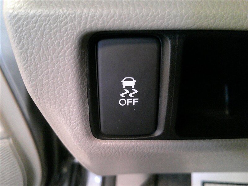 2012 Honda Accord EX-L V6 - Photo 21 - Spencerport, NY 14559