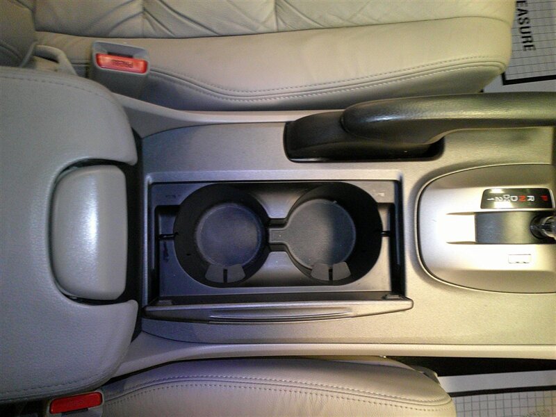 2012 Honda Accord EX-L V6 - Photo 23 - Spencerport, NY 14559