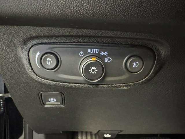 2019 GMC Terrain SLT - Photo 28 - Spencerport, NY 14559