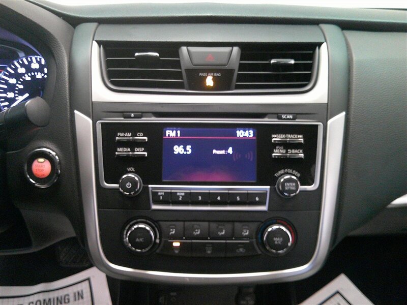 2018 Nissan Altima 2.5 S - Photo 17 - Spencerport, NY 14559