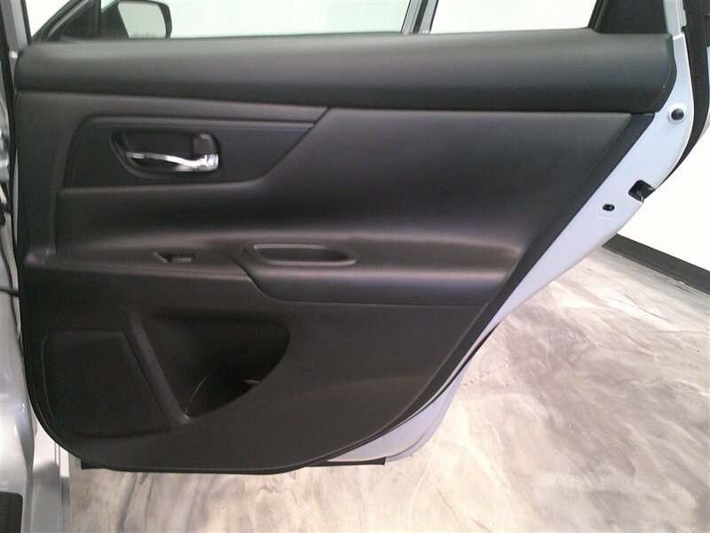 2018 Nissan Altima 2.5 S - Photo 38 - Spencerport, NY 14559