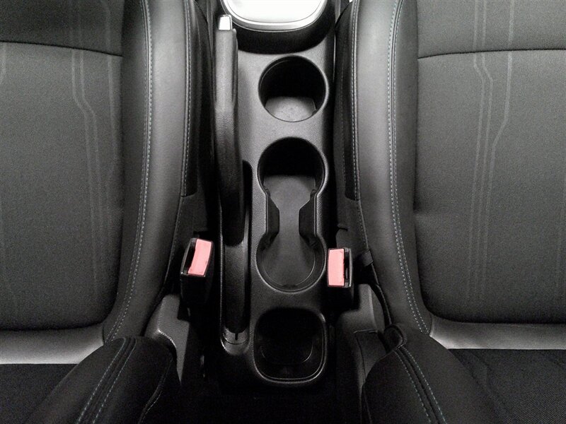 2015 Chevrolet Trax LT - Photo 17 - Spencerport, NY 14559