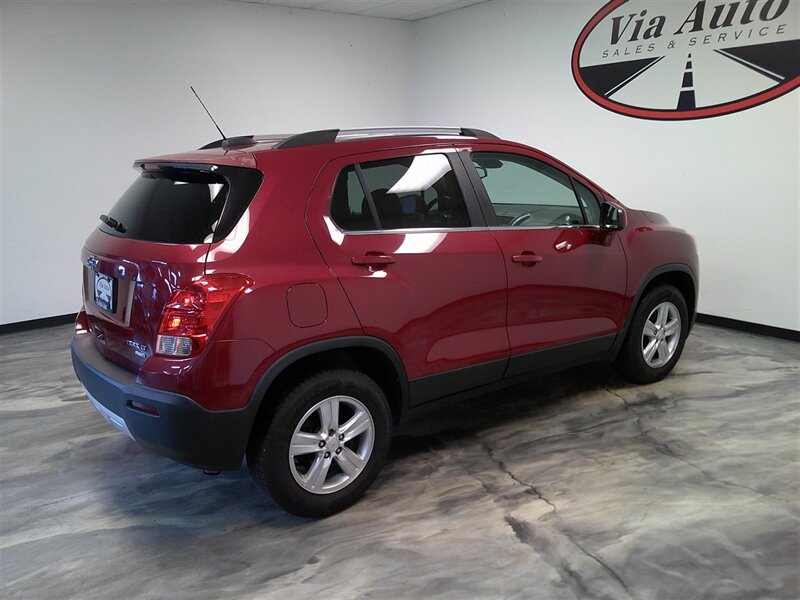 2015 Chevrolet Trax LT - Photo 8 - Spencerport, NY 14559
