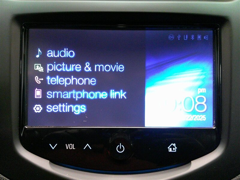 2015 Chevrolet Trax LT - Photo 23 - Spencerport, NY 14559