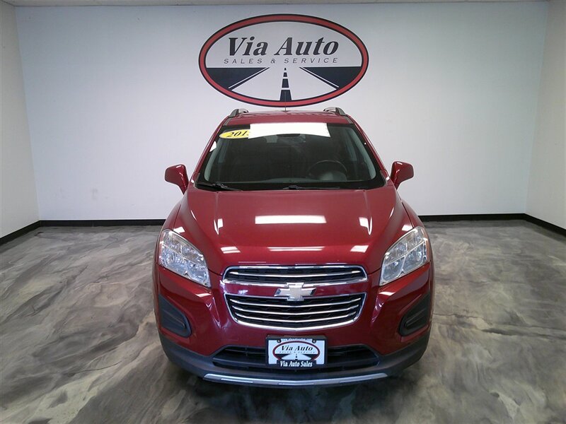 2015 Chevrolet Trax LT photo 2