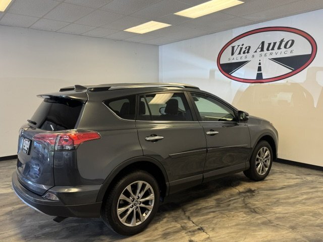 2018 Toyota RAV4 Limited - Photo 8 - Spencerport, NY 14559