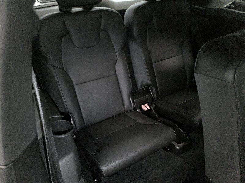 2020 Volvo XC90 T6 Momentum 7-Passen - Photo 42 - Spencerport, NY 14559