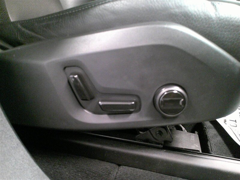 2020 Volvo XC90 T6 Momentum 7-Passen - Photo 35 - Spencerport, NY 14559