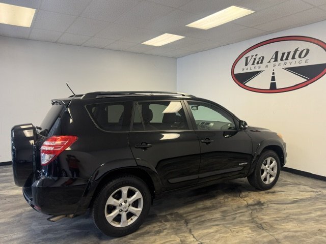 2011 Toyota RAV4 Limited - Photo 9 - Spencerport, NY 14559
