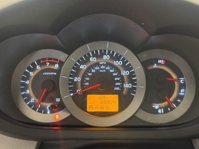2011 Toyota RAV4 Limited - Photo 17 - Spencerport, NY 14559