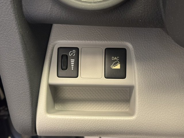 2011 Toyota RAV4 Limited - Photo 24 - Spencerport, NY 14559