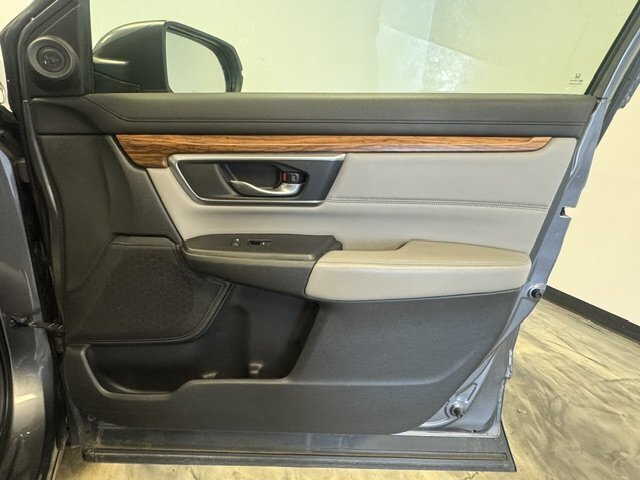 2019 Honda CR-V Touring - Photo 37 - Spencerport, NY 14559