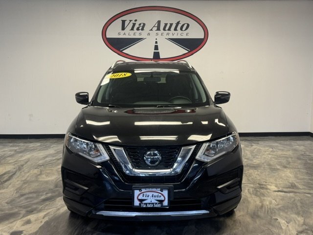 2018 Nissan Rogue SV - Photo 5 - Spencerport, NY 14559