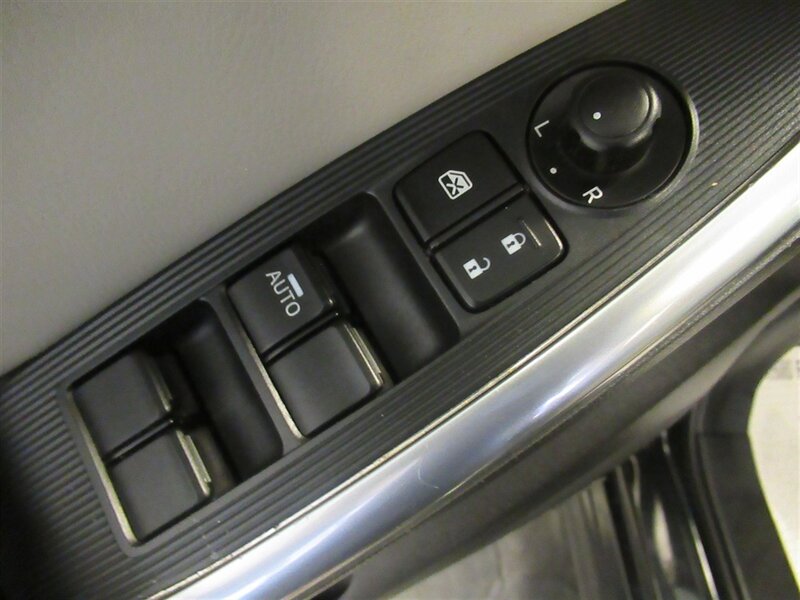 2013 Mazda CX-5 Grand Touring photo 26