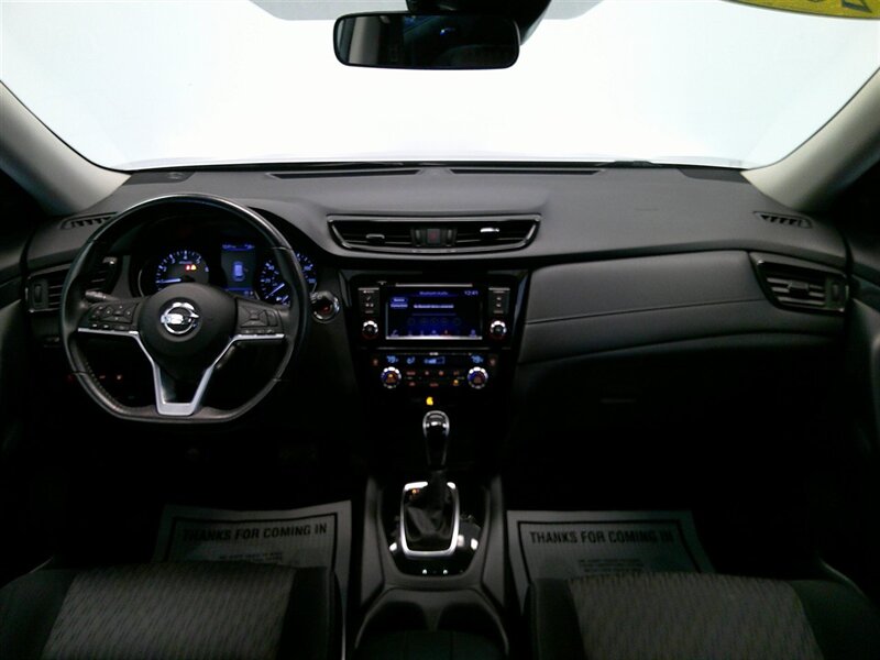 2019 Nissan Rogue SV - Photo 2 - Spencerport, NY 14559