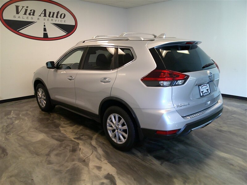 2019 Nissan Rogue SV - Photo 12 - Spencerport, NY 14559