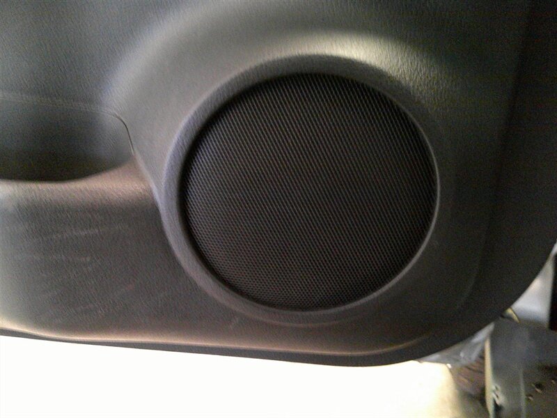 2019 Nissan Rogue SV - Photo 34 - Spencerport, NY 14559