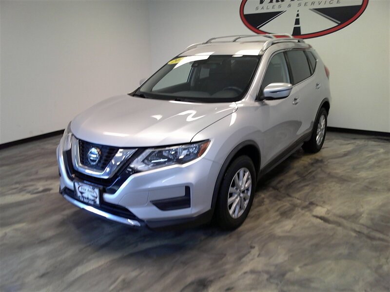 2019 Nissan Rogue SV - Photo 7 - Spencerport, NY 14559