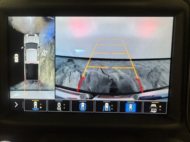 2020 GMC Sierra 2500 AT4 - Photo 25 - Spencerport, NY 14559