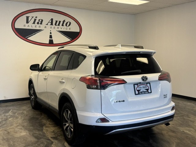 2018 Toyota RAV4 XLE - Photo 11 - Spencerport, NY 14559