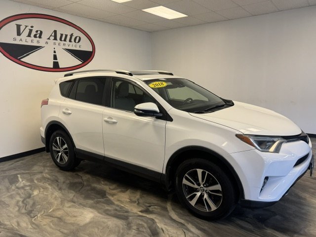 2018 Toyota RAV4 XLE - Photo 4 - Spencerport, NY 14559