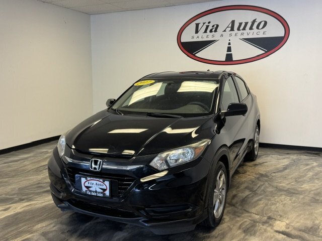 2017 Honda HR-V LX - Photo 4 - Spencerport, NY 14559