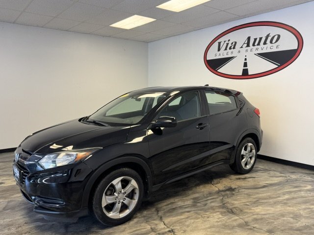 2017 Honda HR-V LX - Photo 5 - Spencerport, NY 14559